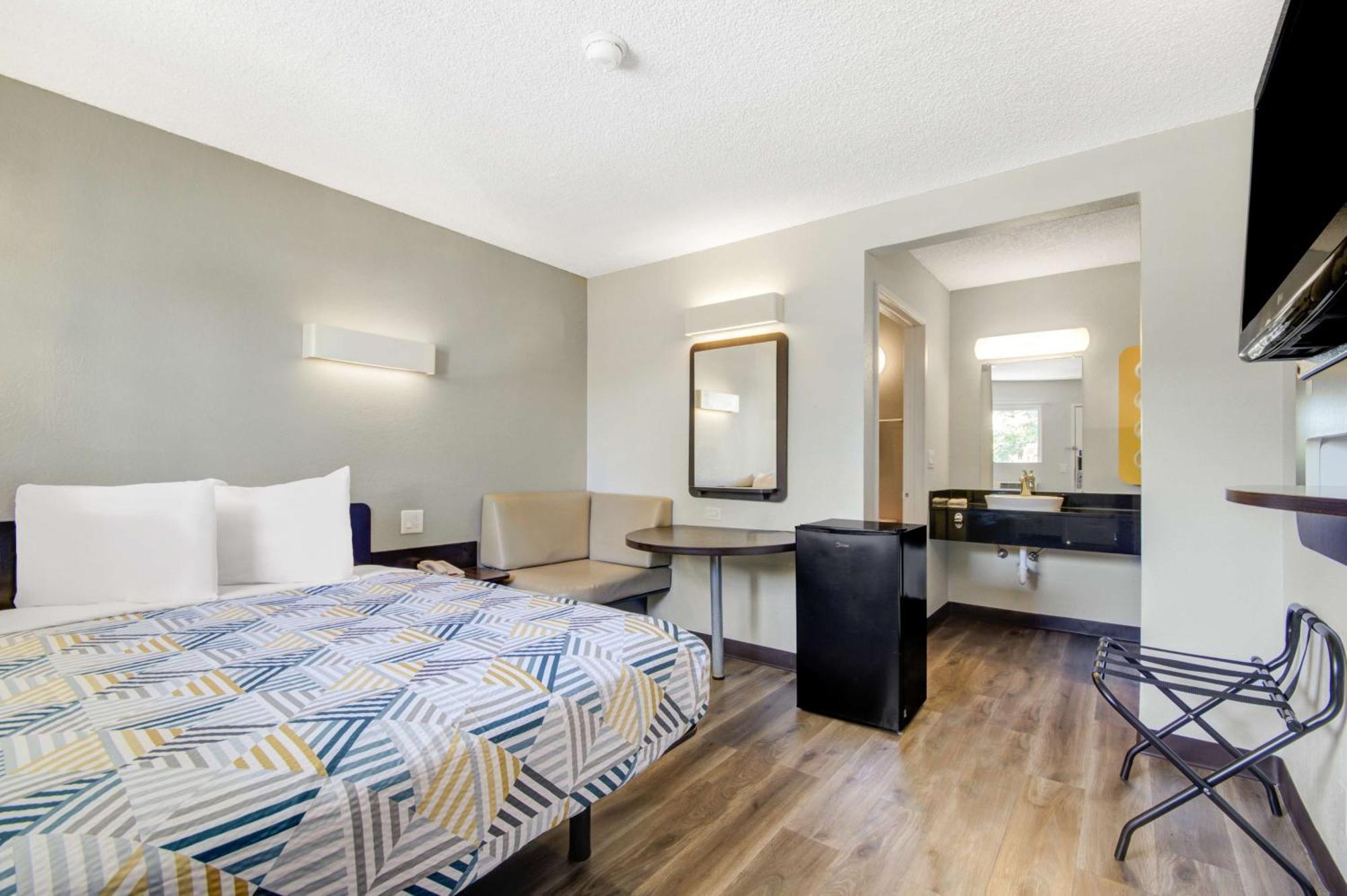 Motel 6-San Jose, Ca - Airport Dış mekan fotoğraf