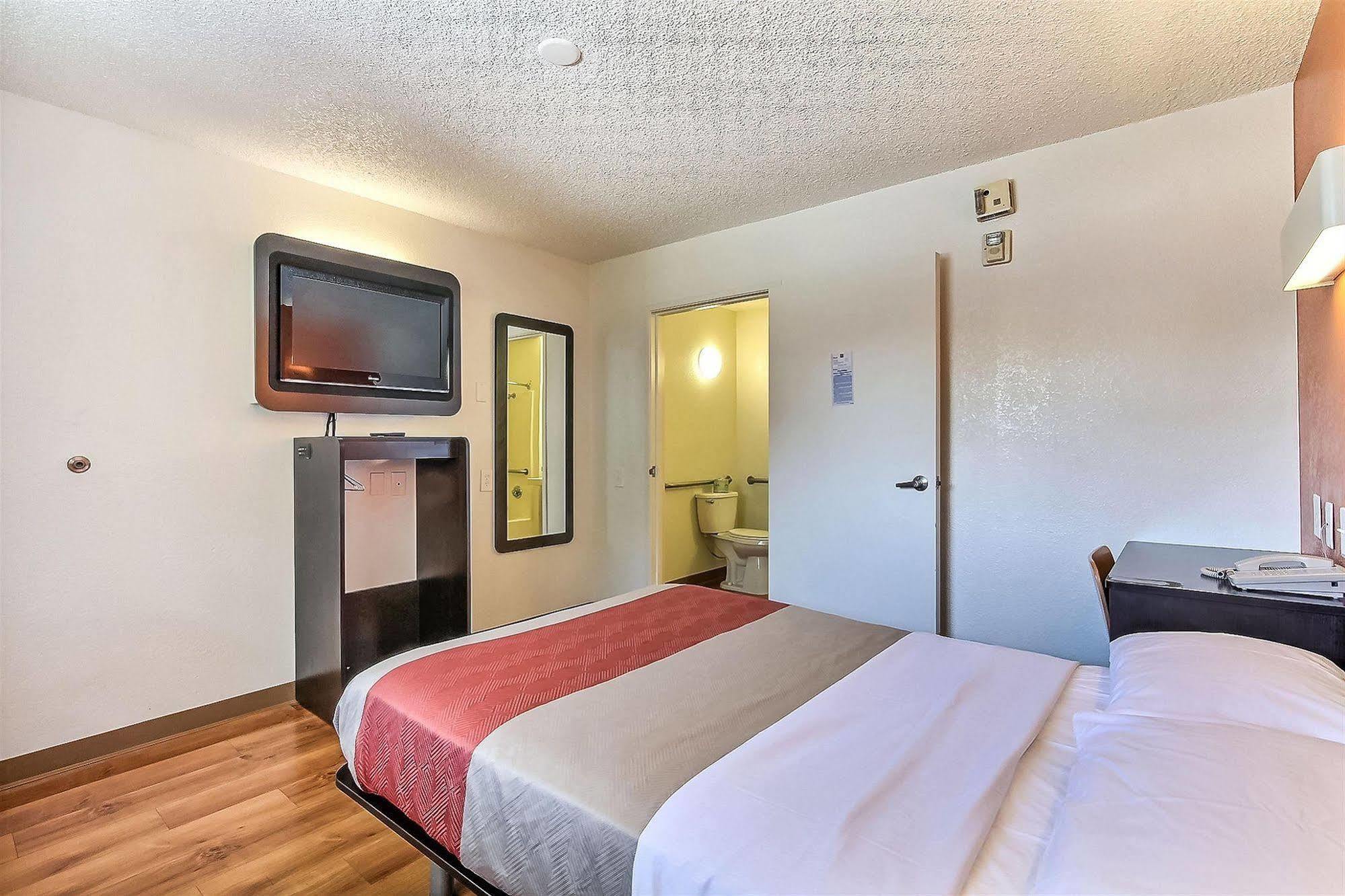 Motel 6-San Jose, Ca - Airport Dış mekan fotoğraf